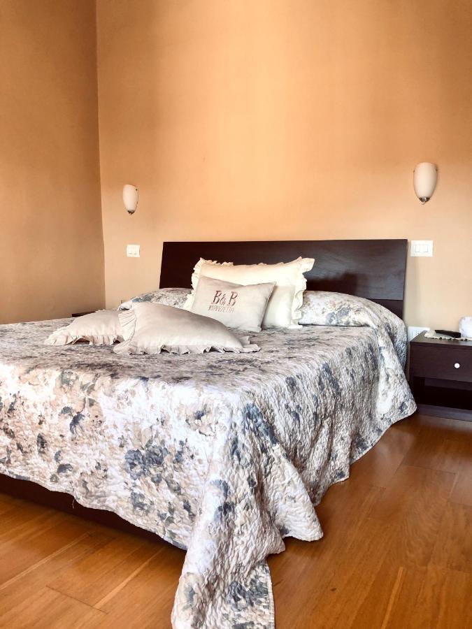 Affittacamere In Piazzetta Sarzana Extérieur photo